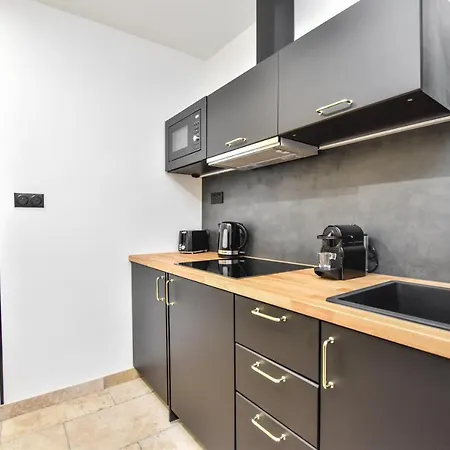 Cmg- Magnifique En Duplex - 3p - Commerce
