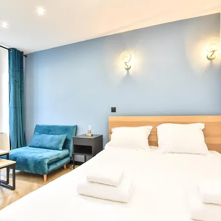 Cmg- Magnifique En Duplex - 3p - Commerce